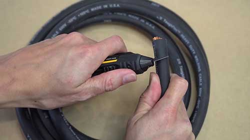 焊接和电池电缆