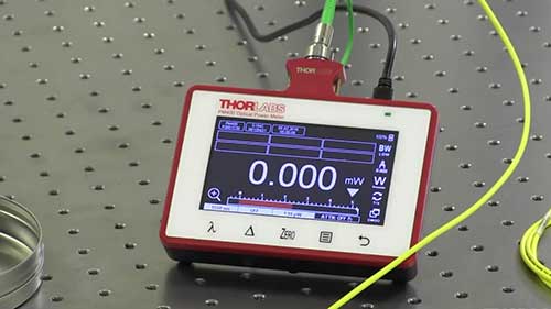 测量光纤元件的插入损耗