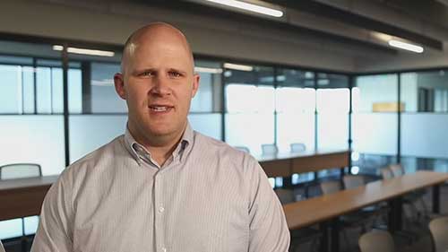 顶级咨询公司如何做报告