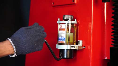 发动机缸孔加工镗床