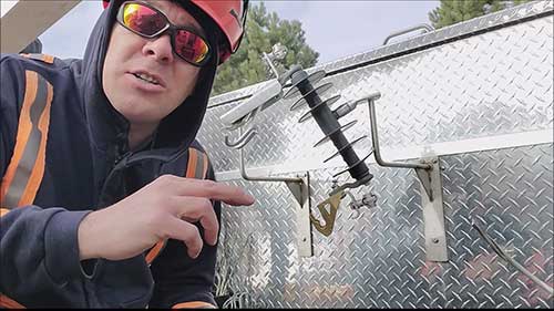 线路检修工具05更换熔断器的保险丝