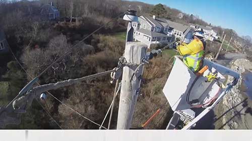 配电杆主导线的移除