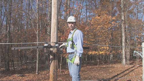 双横担安装过程