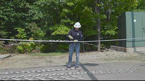 耐张线夹的安装