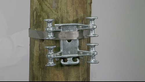 电缆支架的侧挂式安装