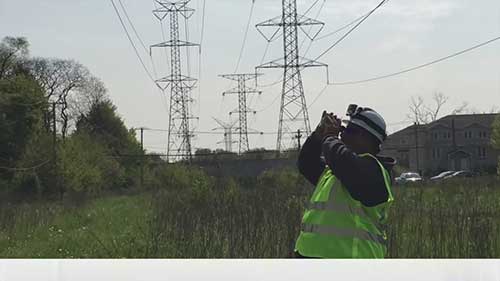 植物与架空线路的安全距离