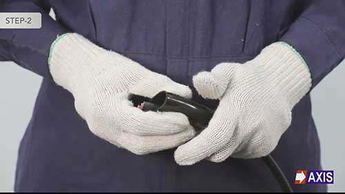 黄铜电缆密封套的安装