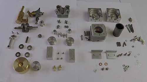 组装自制5cc四冲程发动机