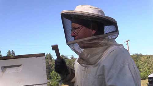 如何制作不封底蜂房框架