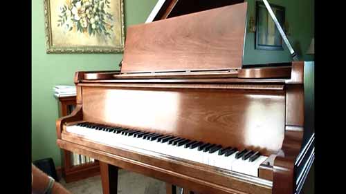 拆除钢琴的机械装置