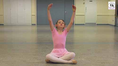 英国皇家舞蹈学院芭蕾舞预备级及初级训练视频