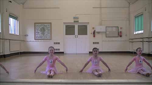 英国皇家舞蹈学院芭蕾舞初级考试模考