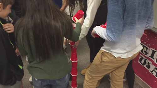 心理健康课程小活动：塑料杯大挑战