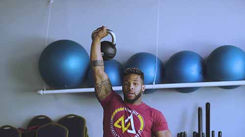 运动员上身爆发力练习