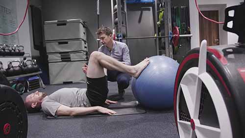 如何诊断和康复膝盖损伤