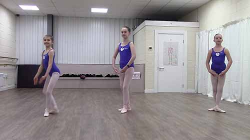 英国皇家舞蹈学院3级训练视频2