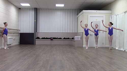 英国皇家舞蹈学院3级训练视频8