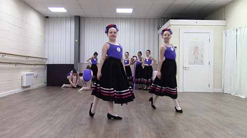 英国皇家舞蹈学院3级训练视频12