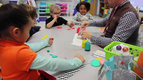 用橡皮泥来教减法