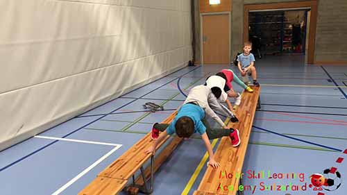 20个简单的幼儿园体育课活动