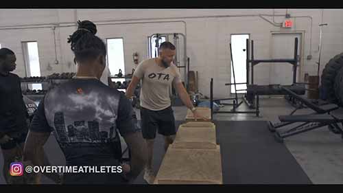 足球运动员腿部爆发力训练