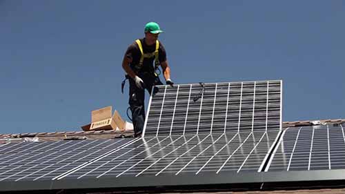 2030年的太阳能之路