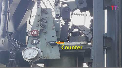 六氟化硫断路器的驱动结构