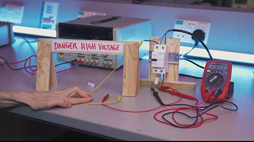 漏电断路器的作用