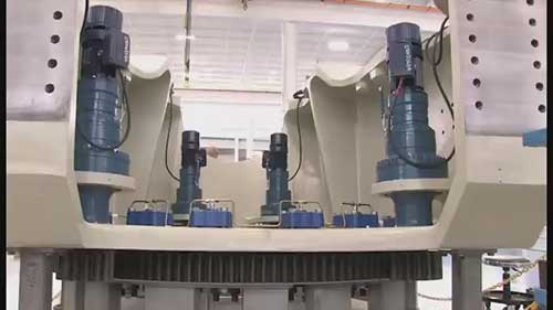 安装风力涡轮机驱动和制动组件