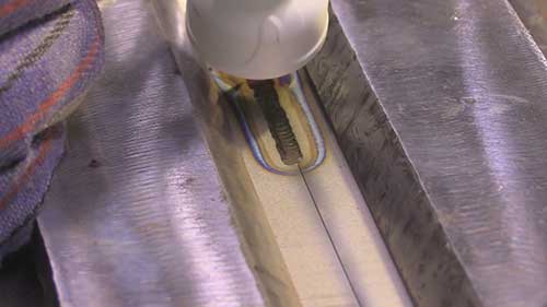 使用TIG法焊接钛金属