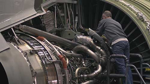 波音777团队的精密工艺