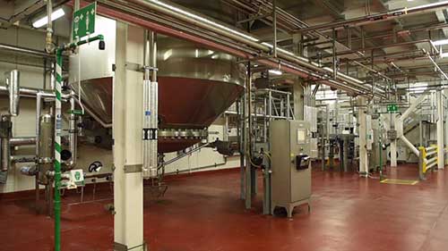 走进巴斯夫工厂