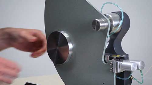 纸张的撕裂强度测试