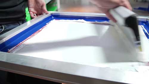 白色水性丝印油墨概述