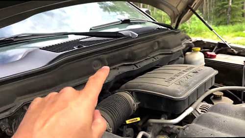 二手汽车发动机的检查要点