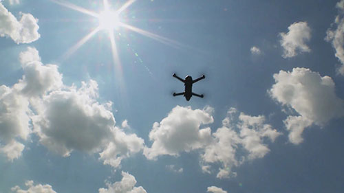 用无人机监测作物健康