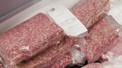 小型肉店的肉类供应