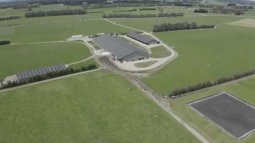 将放牧和圈养结合