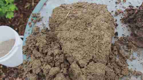 如何用新鲜木屑作为地膜