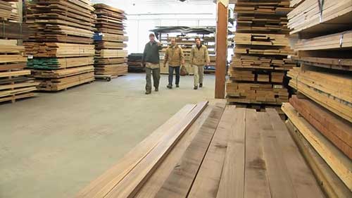 如何购买未加工的原木材