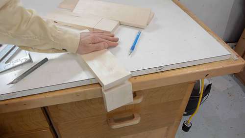 用枫木制作木箱