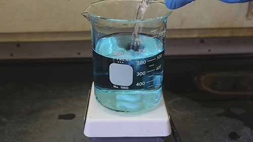 怎样在水中溶解棉花