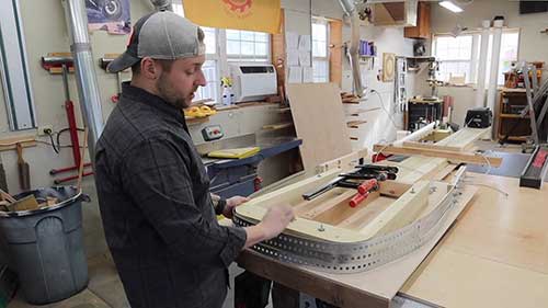 如何对木材进行弯曲加工