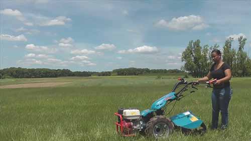 小型农场耕作设备