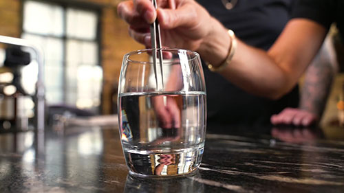 辨别钻石的真假