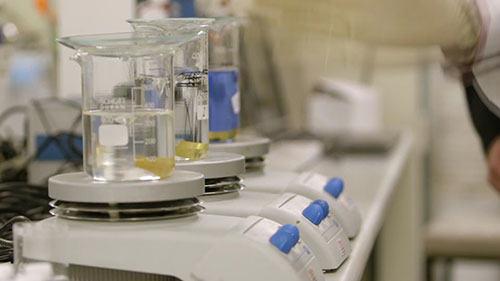 矿石中提取金银的新方法