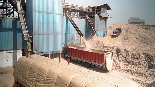 甘蔗渣制作餐具