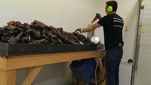 玻璃制作的“大理石”台面