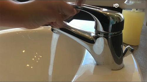 海岛国家新加坡的供水