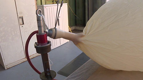 气象学家如何预测天气